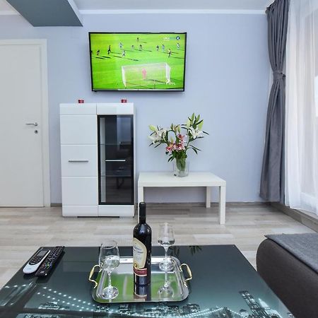 Residenza Di Carbasinni บูคาเรสต์ ภายนอก รูปภาพ