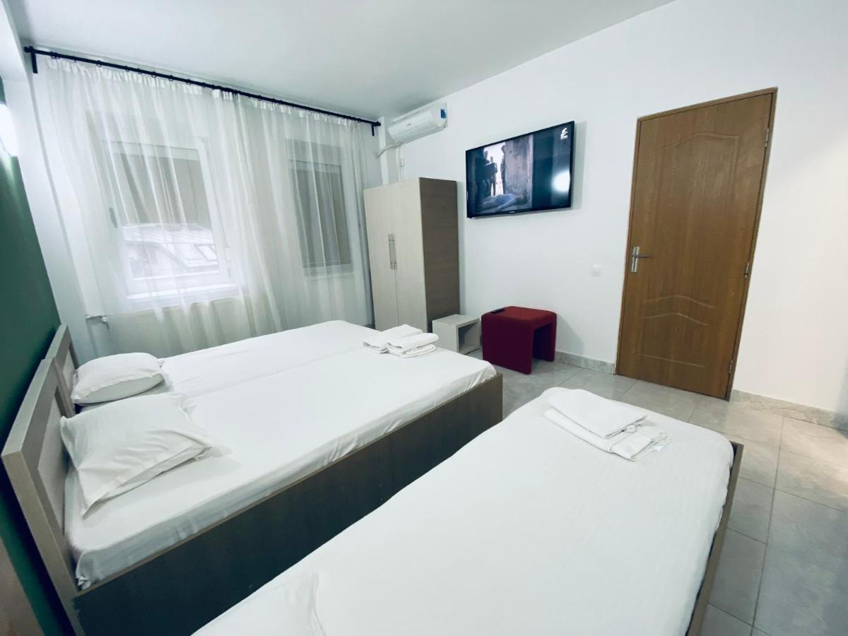 Residenza Di Carbasinni บูคาเรสต์ ภายนอก รูปภาพ